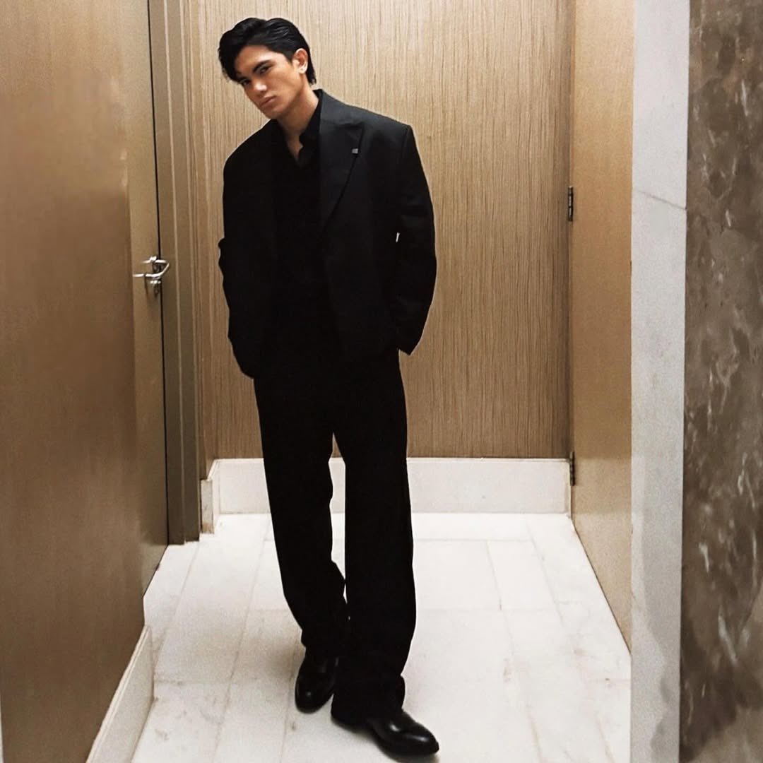 jarrenlundunboy's tweet photo. JARREN UPDATE 

— yes! he got invited to a private event 🙈🙈

#JarrenGarcia | @jarrenglorious https://t.co/lplm38FpJQ