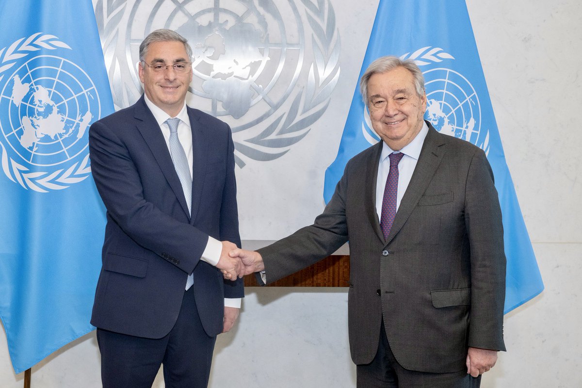 ArgentinaUN's tweet image. El día 5 de diciembre el Embajador Francisco Tropepi presentó las cartas credenciales al Secretario General @antonioguterres como Representante Permanente argentino ante las Naciones Unidas 🇦🇷🇺🇳