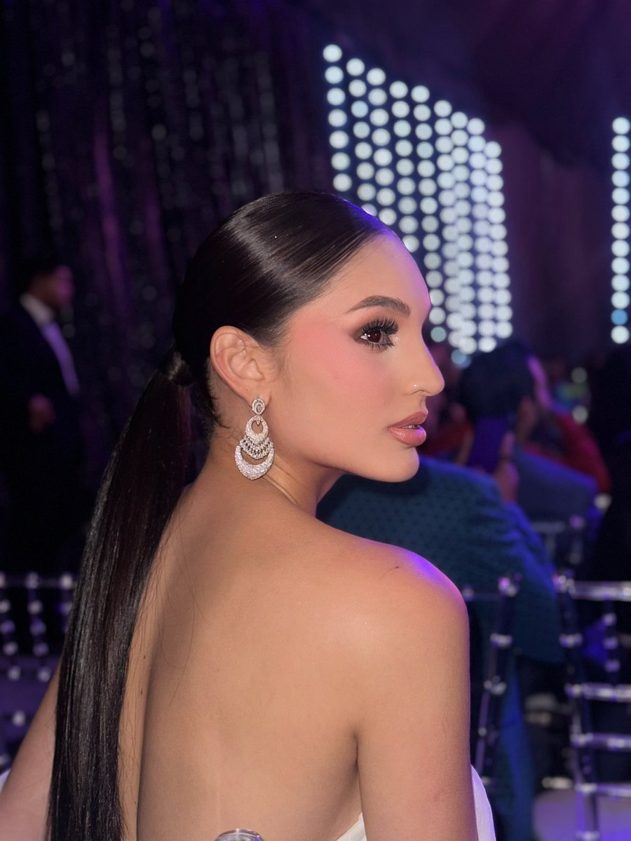CabricesIrmar's tweet photo. En donde todos los sueños inician 🤍✨
#MissVenezuela2024 #MissUniverseVenezuela2024 https://t.co/D0ZJGObPN7