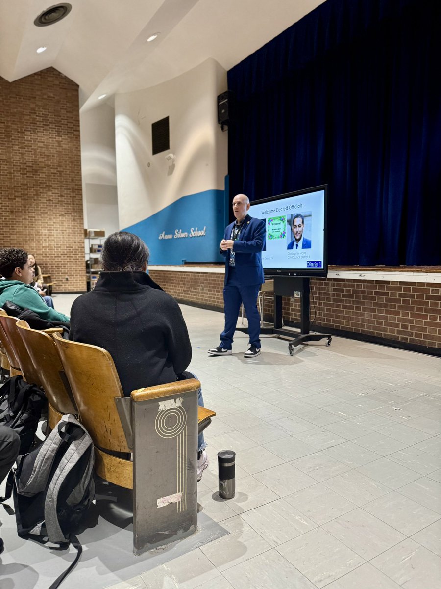 Harvey Epstein tweet media