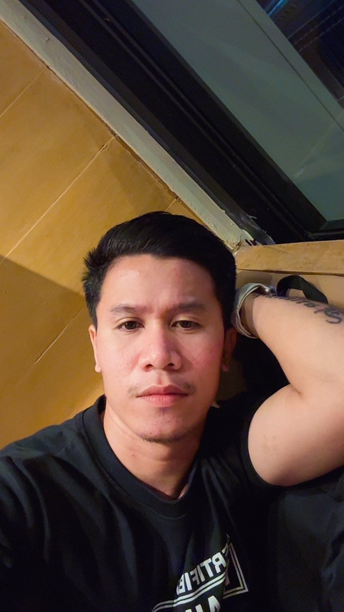 rlph_brsbl's tweet photo. Kalami ba e’shat!! Haysss.😕Hagara ko nnyug shat di! Sa willing mu comfort lang kai sad ko ron. CDO area lang. Or I’ll touch myself nlng. Hmm hahah https://t.co/vu7LyVUuJg