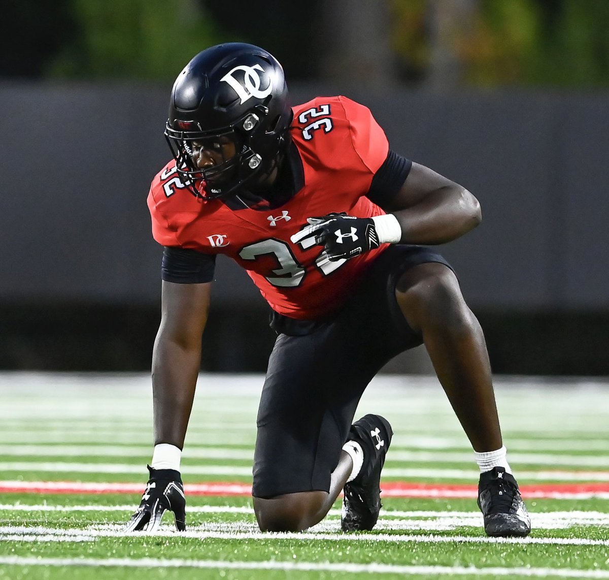 Due to the recent coaching change of the football program at Davidson, I am entering the transfer portal as a sophomore with two years of eligibility remaining. Thank you Davidson football for the past 2 years. 

6’4 240 Defensive End
Film - youtu.be/55-2DgfXypM?si…