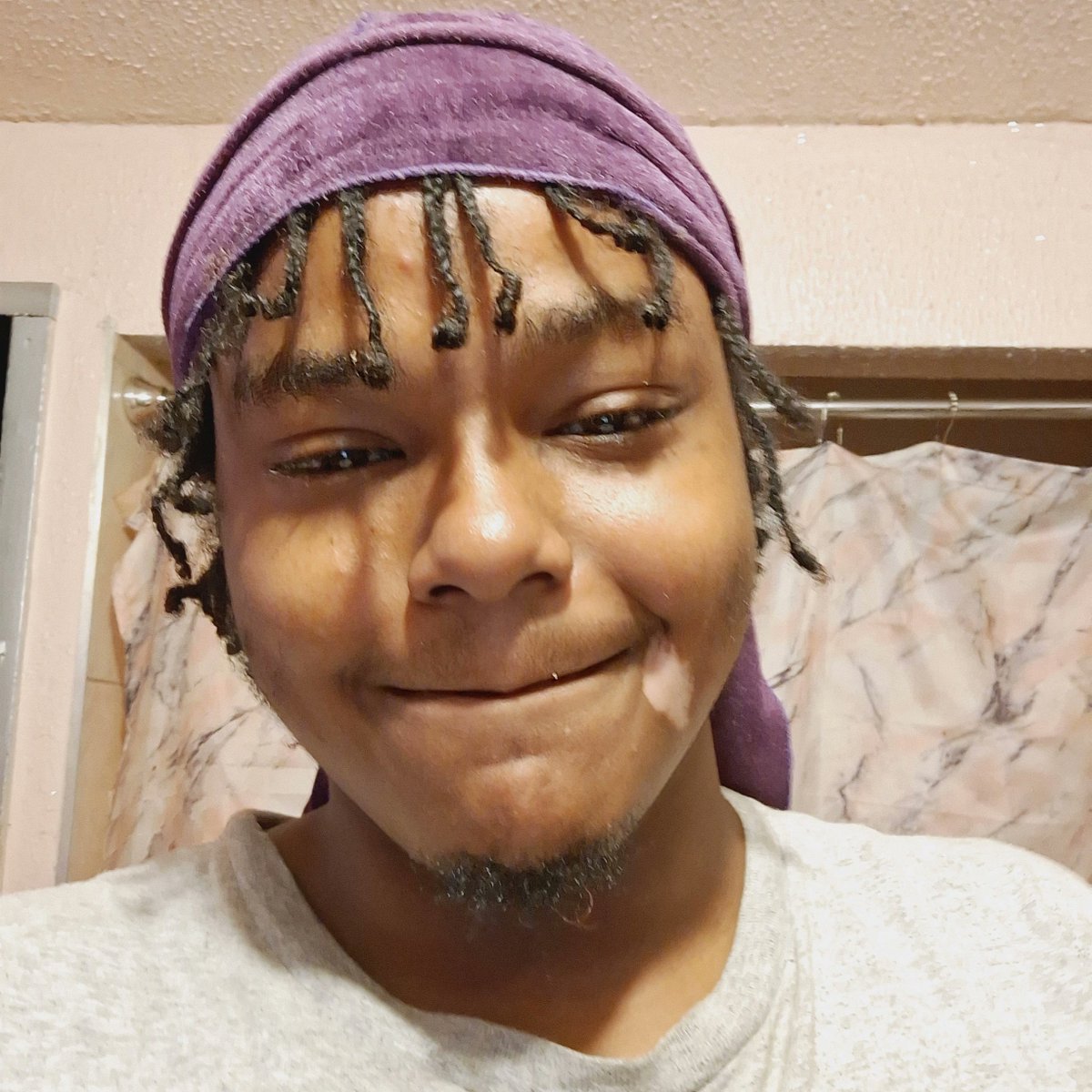 tyhilfigerrr's tweet photo. Haven't posted on here in so long consider this a update 😁🤞🏽 and if you don't already follow me ✅️ 21 from Detroit 🧤 https://t.co/wVu89nxarw