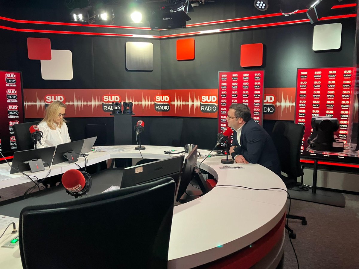 BMW Group France tweet media