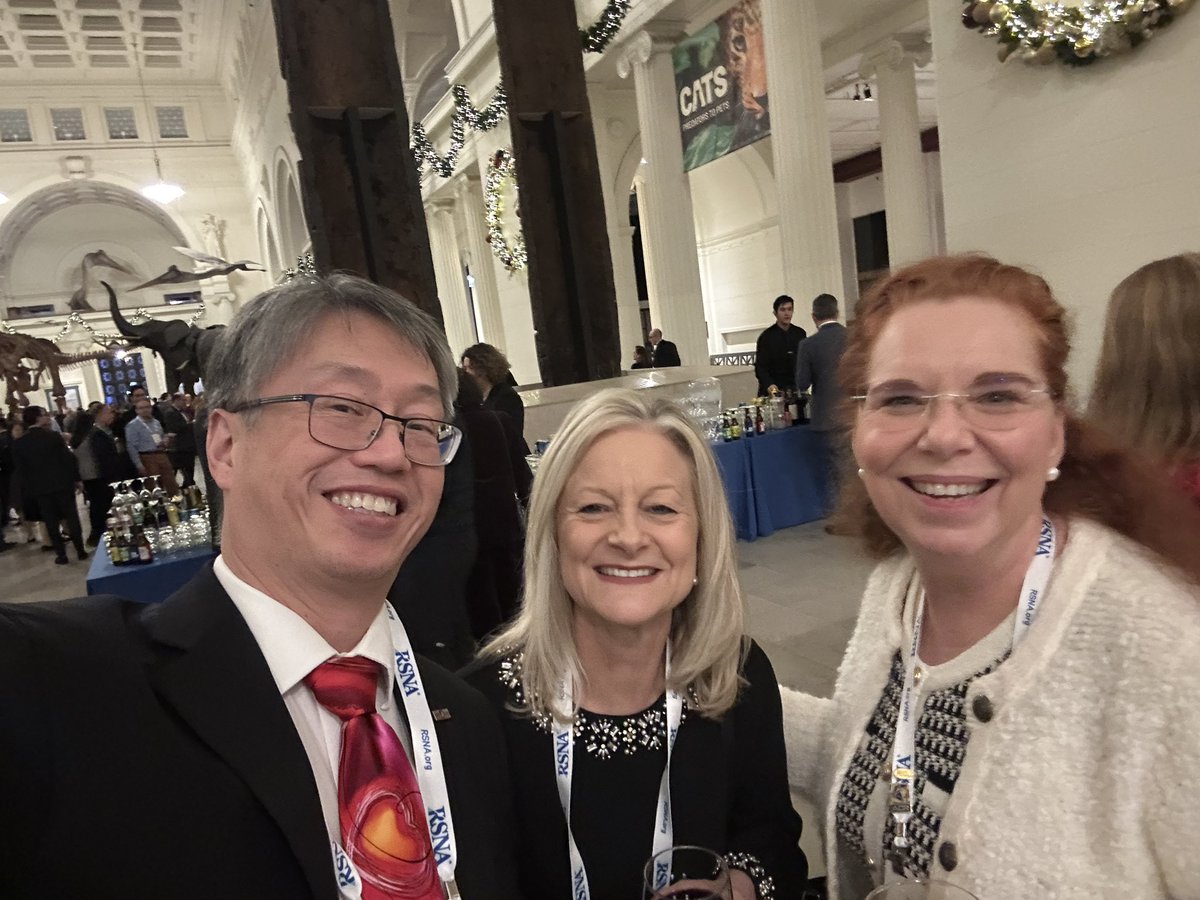 Dr. Emil Lee tweet media