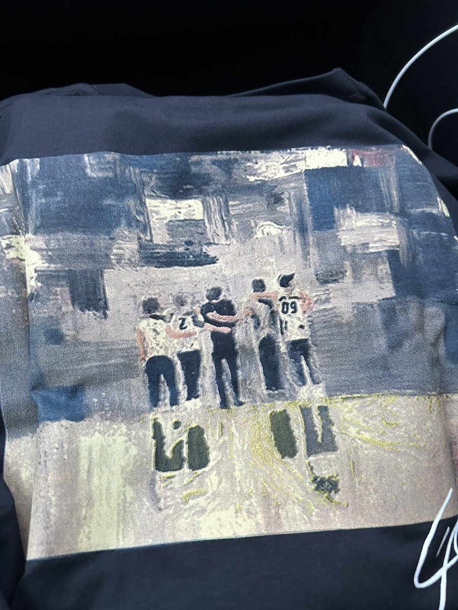 1dbreathin's tweet photo. My replacement choose love T-shirt has come and I’m so happy 🥹🫶🏼 https://t.co/NOqYuWnQHG