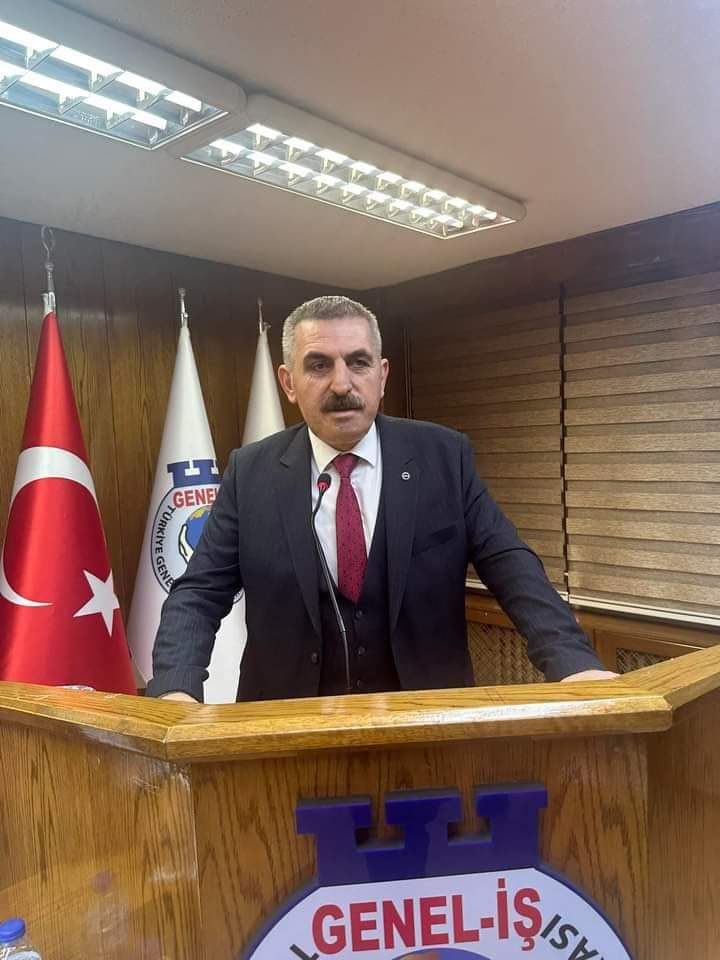 izmir1noludisk1's tweet photo. “Sendikacılık Suç Değildir Genel Başkanımız Remzi Çalışkan Serbest Bırakılsın” denilerek toplanan Başkanlar Kurulumuz  şube başkanlarımızın konuşmalarıyla devam ediyor. 
 Şube Başkanımız ENGİN TOPAL ve 3 Nolu Şube Başkanı SERAP YILMAZ söz aldı
#disk 
@diskinsesi @DiSK_Genel_is https://t.co/VxmETyhC9c