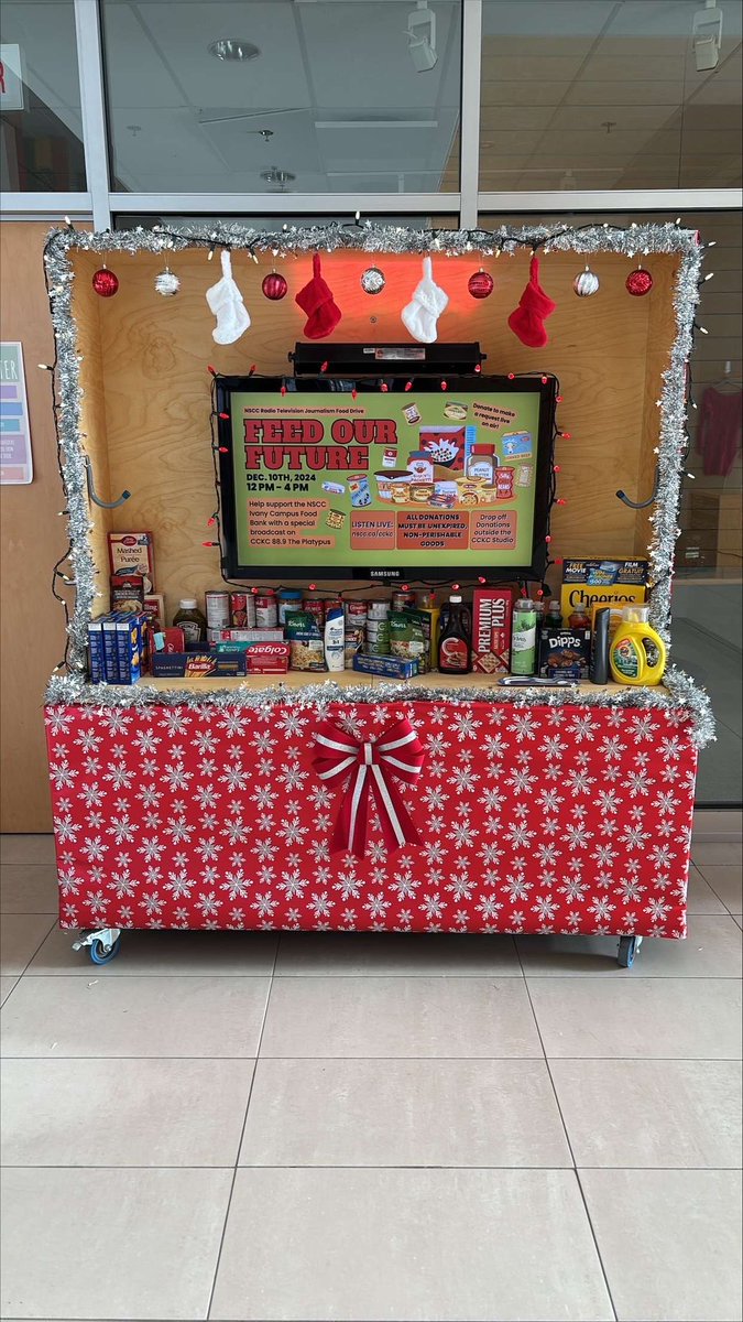 A before and after of the decorated cart! Spirits are high setting up for the December 10th food drive 12pm-4pm!  Make sure you stop by and donate😆