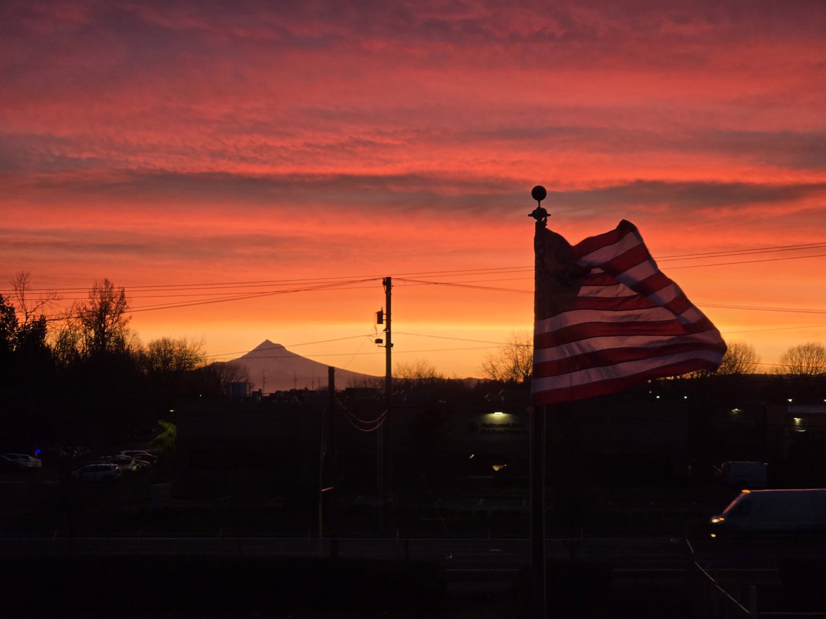 NWS Portland tweet media