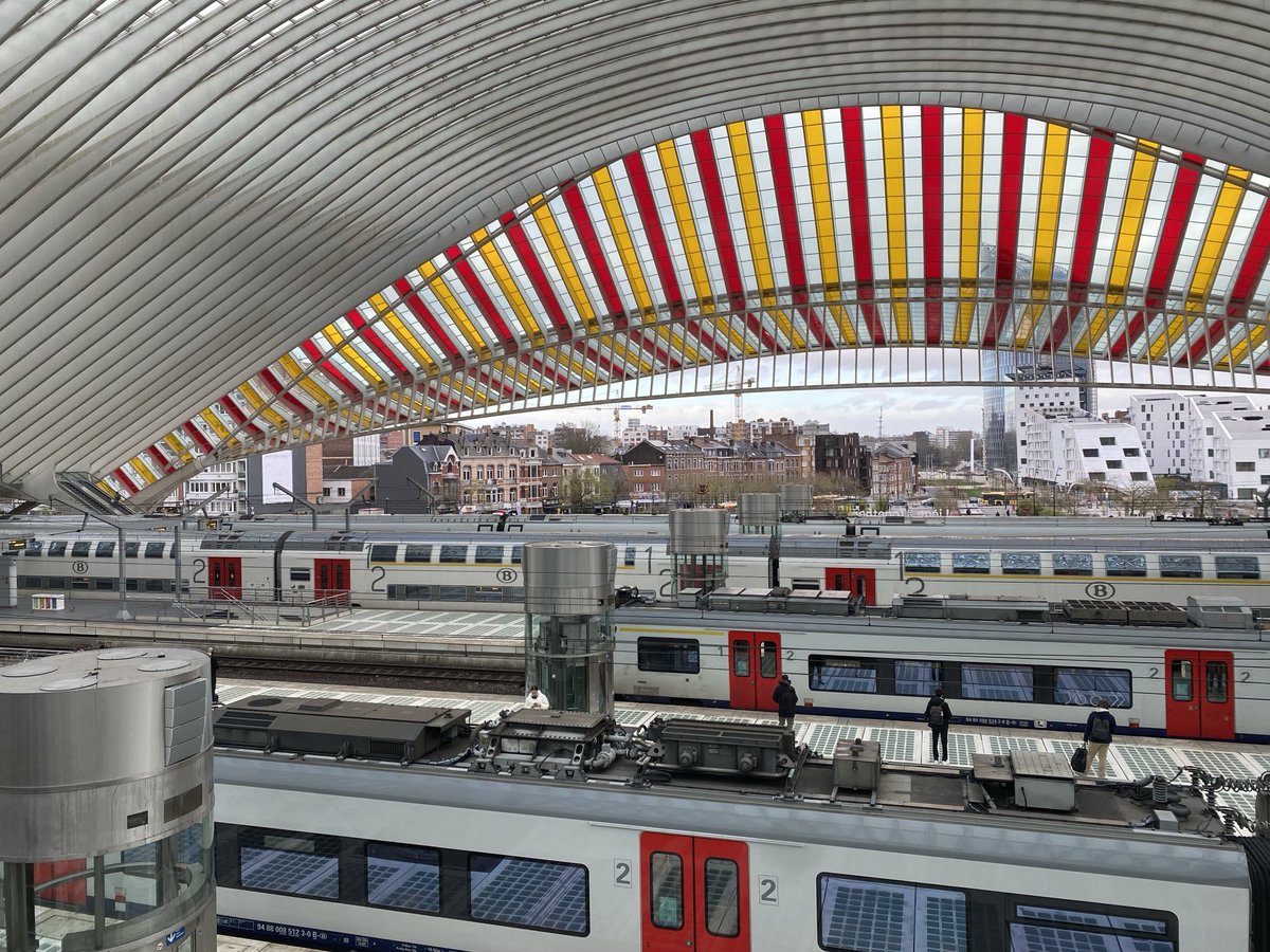 RussOakey tweet media