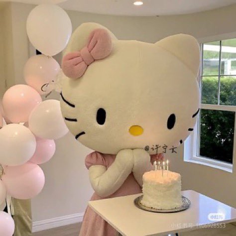 SatinTweety's tweet photo. if you guys had told me earlier that supporting AI means more of hello kitty content, I’d have been nicer to techbros https://t.co/KgCqDZLTVO