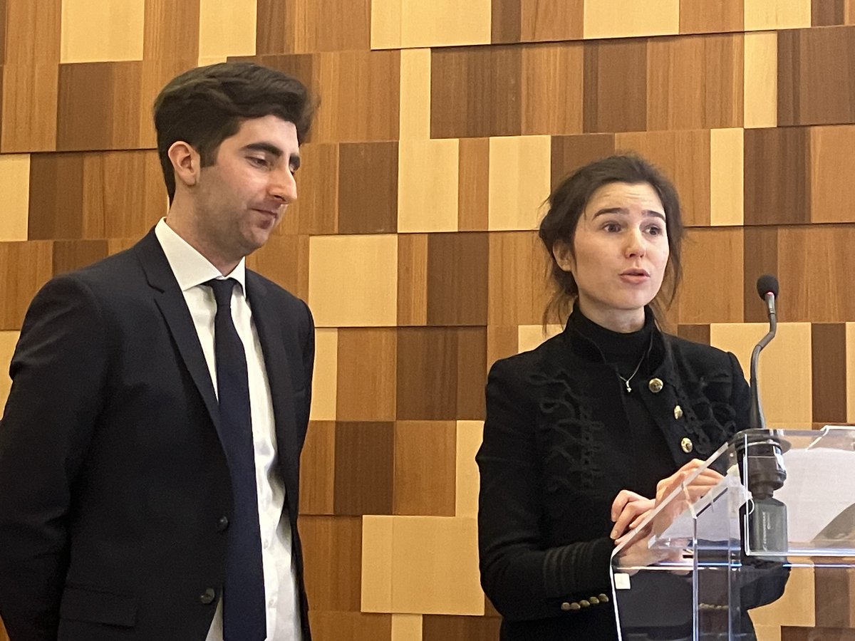 Billets gagnants du 6ème concours du blog <a href="/banquedefrance/">Banque de France</a> 
1er prix :
Fragmentation et « pays connecteurs » : l’Europe court-circuitée ?
par Éléonore de Bruce (<a href="/sciencespo/">Sciences Po</a> <a href="/HECParis/">HEC Paris Business School</a>) &amp; Pierre-Alain Tschanz (<a href="/ESCP_bs/">ESCP Business School</a>)
banque-france.fr/fr/publication…   👇