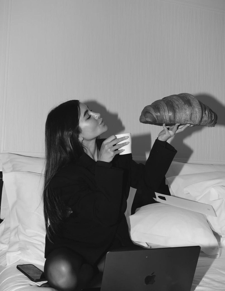 Work anywhere, but always stay classy... croissant in hand. 🍔 🖤