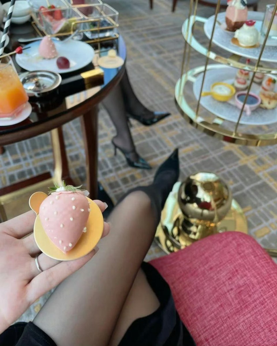 仕事休みになったので友達と☕

昨日も最高だった✨

昨日のは色々あって動画ＮＧになった🤣

興味ある方次回開催の為に過去ポスから

グルチャ登録しておいてね🥰