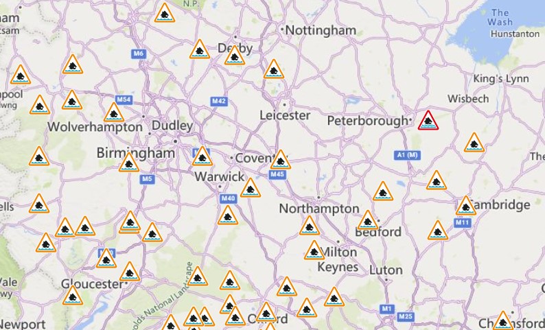 We have flood alerts and warnings in place across the Midlands.

#StormDarragh is forecasted to bring strong winds and heavy rain from tonight.

Check your flood risk👇 

check-for-flooding.service.gov.uk

Make sure you are signed up to our flood warning service👇 
gov.uk/sign-up-for-fl…