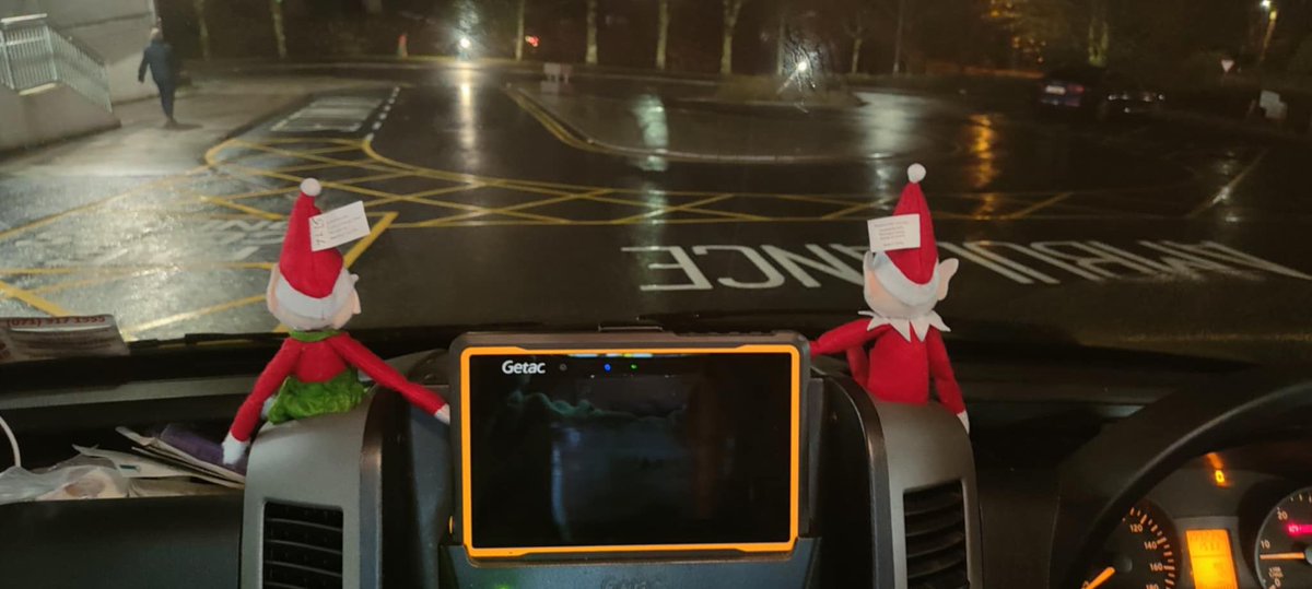 We have two new trainees in Sligo Ambulance Station! 

They can't stay for long unfortunately, just here for the month and then straight back to the North Pole to work as part of Santa's medical team. 🎅❄️