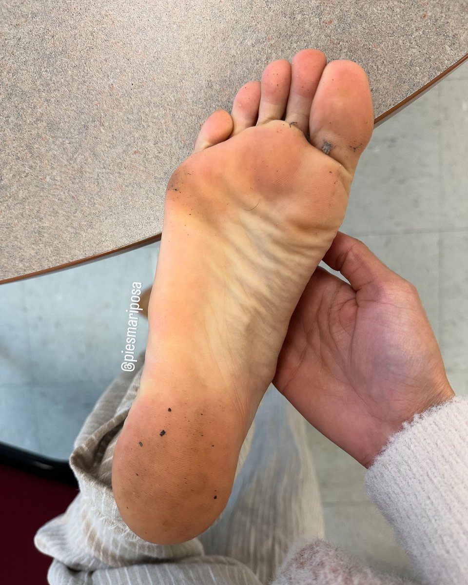 PiesMariposa's tweet photo. Where should I offer sessions at next?

Yes I’ll be on tonight !! I know I’ve been MIA my bad y’all 🫶🏼 my main priority r paid customs ✨ https://t.co/W2seG9qXIM