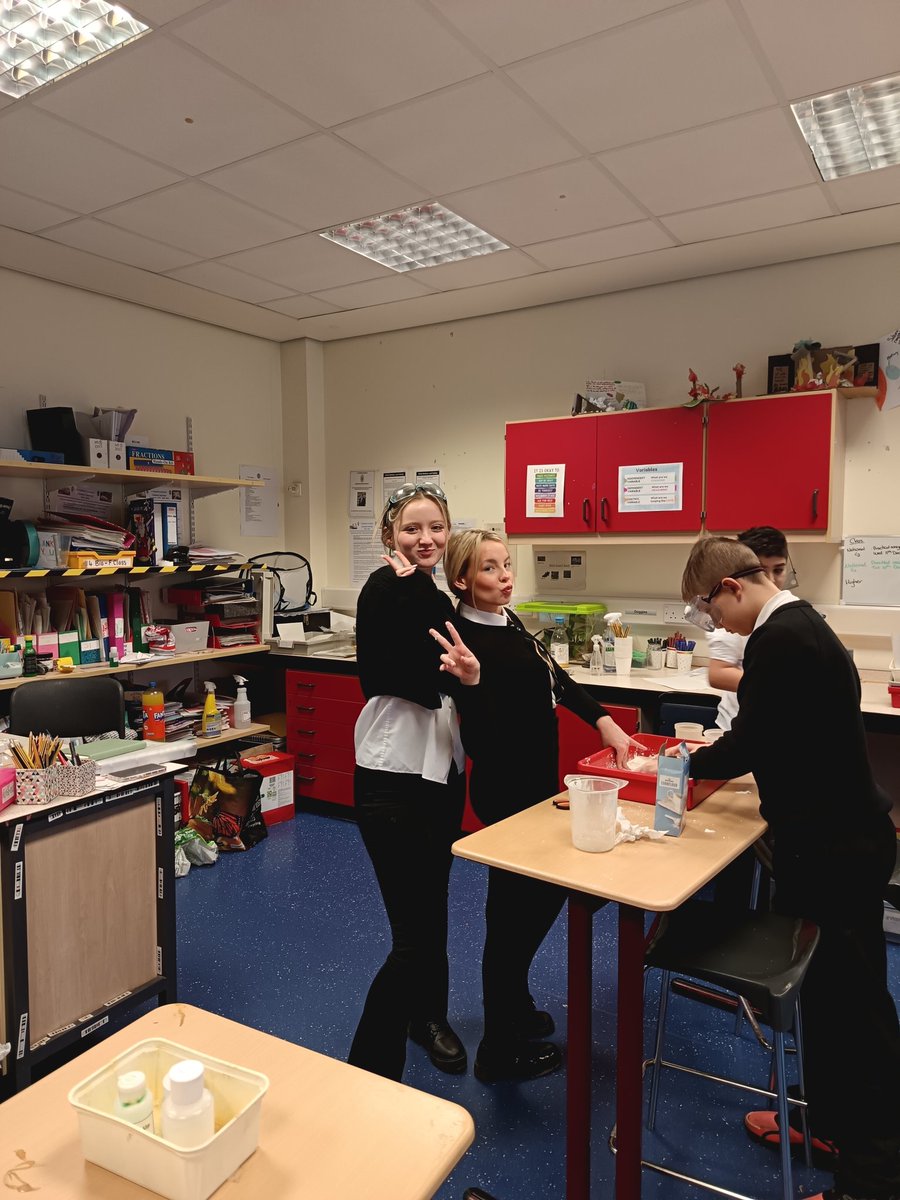 Miss Dornan tweet media