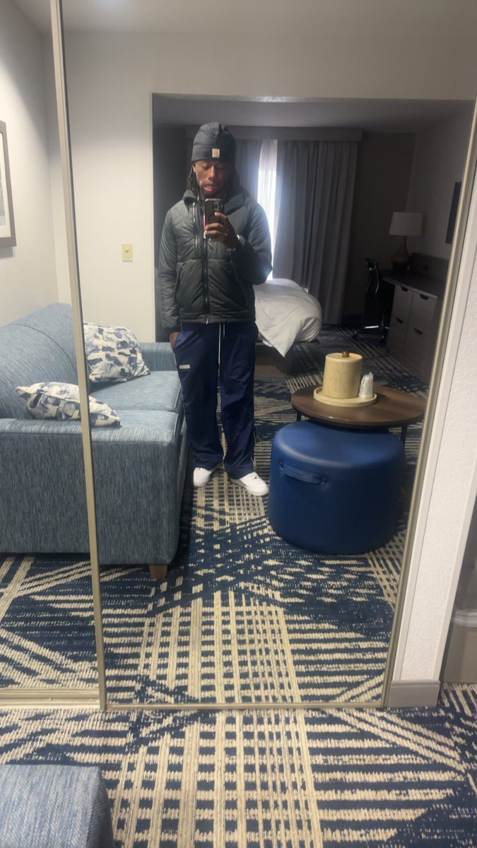 JFhuji's tweet image. Comfy fit for the win