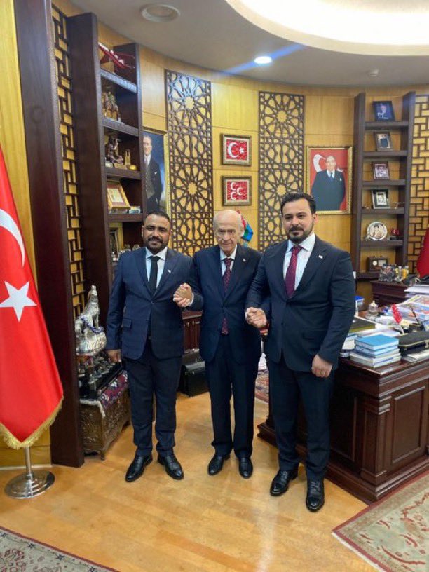 Özgür Suriye Ordusu Türkmen liderleri <a href="/seyfebubekir1/">Seyf POLAT-Ebubekir</a> ve <a href="/abo33amsha/">محمد جاسم ابو عبدالحي</a> 
hama şehrinin valiliği