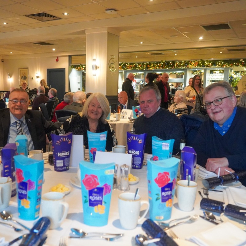 RFC_Charity's tweet photo. We loved welcoming local senior citizens to Ibrox today for our #FestiveFriends event where they enjoyed lunch, good company & entertainment ππ
Full story π
@SPFLTrust | #OurLocalCommunity | #FestiveCheer