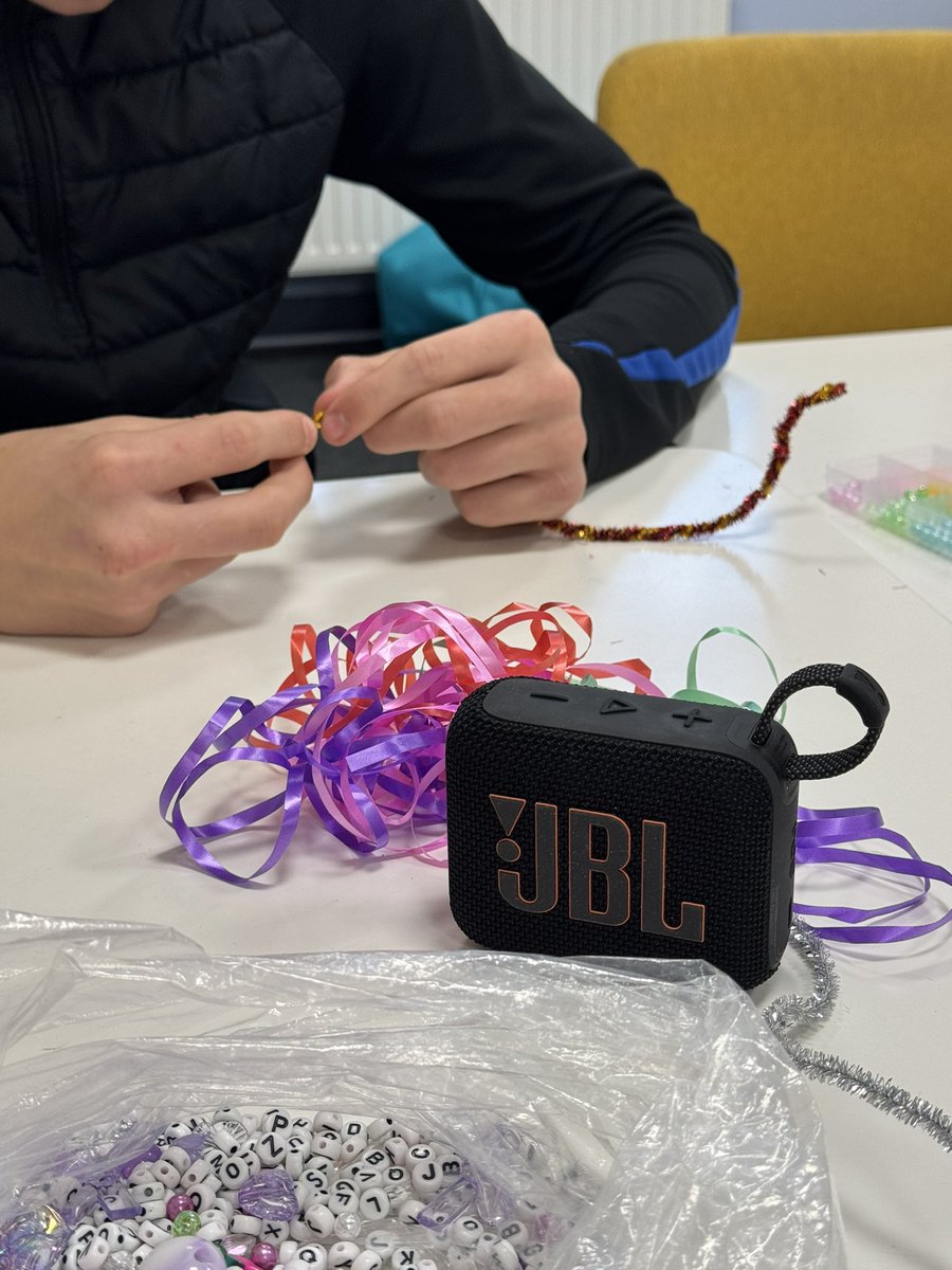 Laura McCallion tweet media