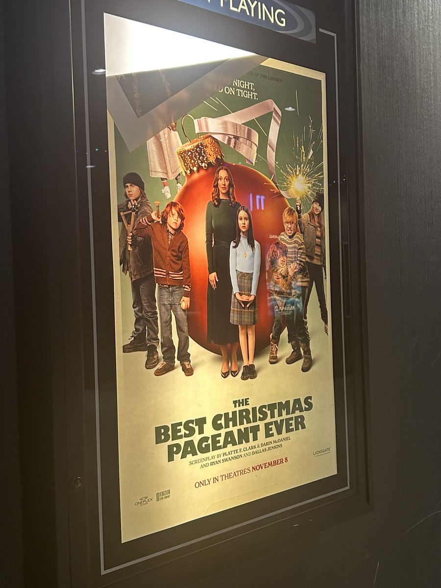 Great morning at the movies.  🍿 🎥