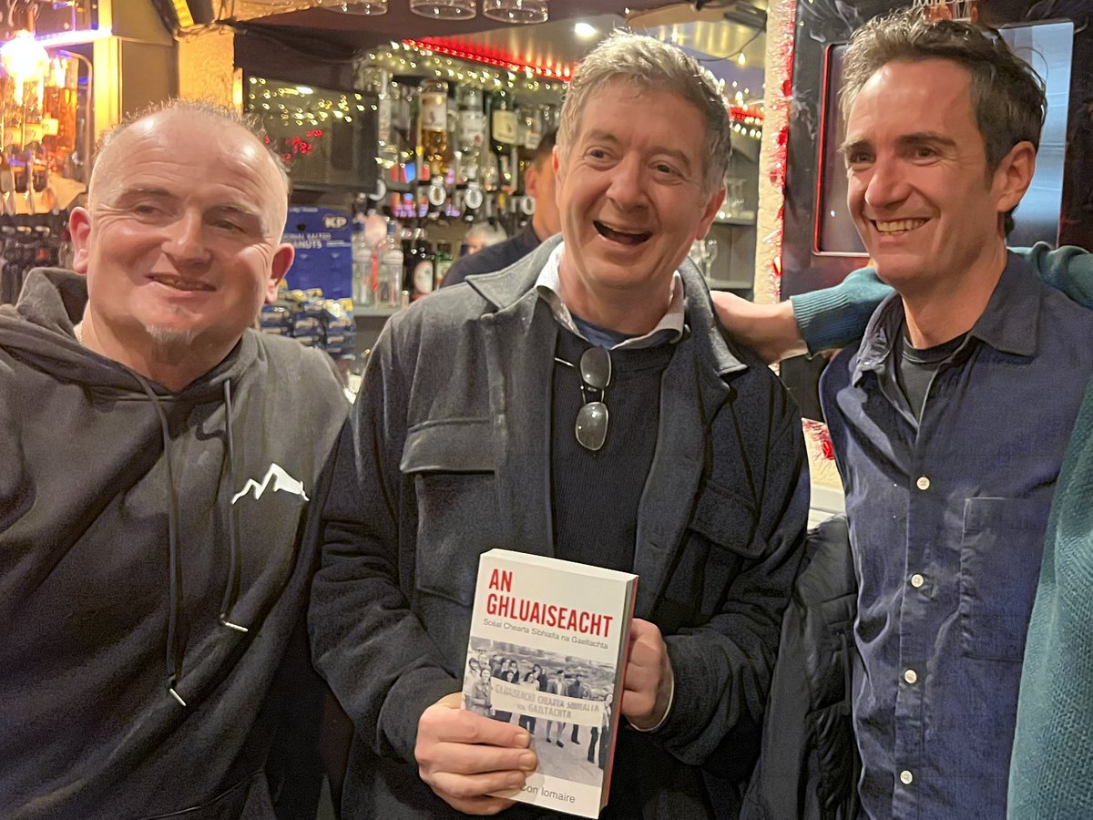 Rónán Mac Con Iomaire tweet media