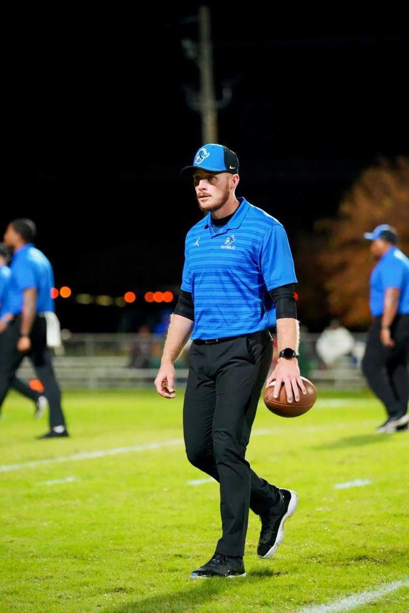 2022 - 4A semifinalist (no. 1 offense in the state of Alabama) 
2023 - 4A state champion 🏆
2024 - 5A state champion (won with a freshman QB) 🏆

Helluva resume for this offensive coordinator. One of the best offensive minds in the state. Don’t sleep on this guy!!!