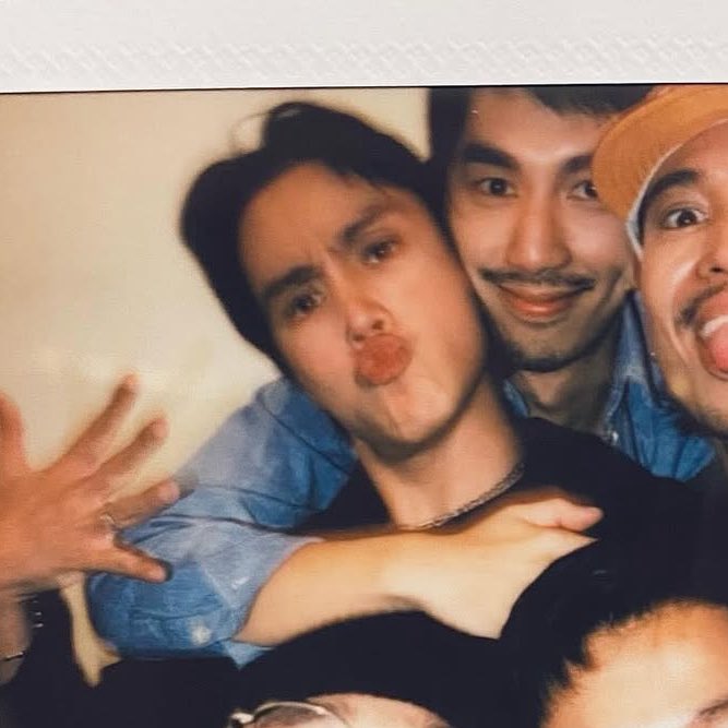 เฮือนฮักคุณจี๋ (@parnraksg) on Twitter photo 