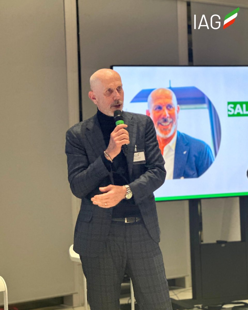 italianangels's tweet photo. 🚀 IAG V Investor Day
A special thank you to @PwC_Italia #TorrePwC
What a fantastic afternoon to wrap up this year!
A heartfelt thank you to @vincenzo for joining us and sharing his invaluable insights into artificial intelligence during an engaging interview with @LivePaola https://t.co/4unAqn8qW3