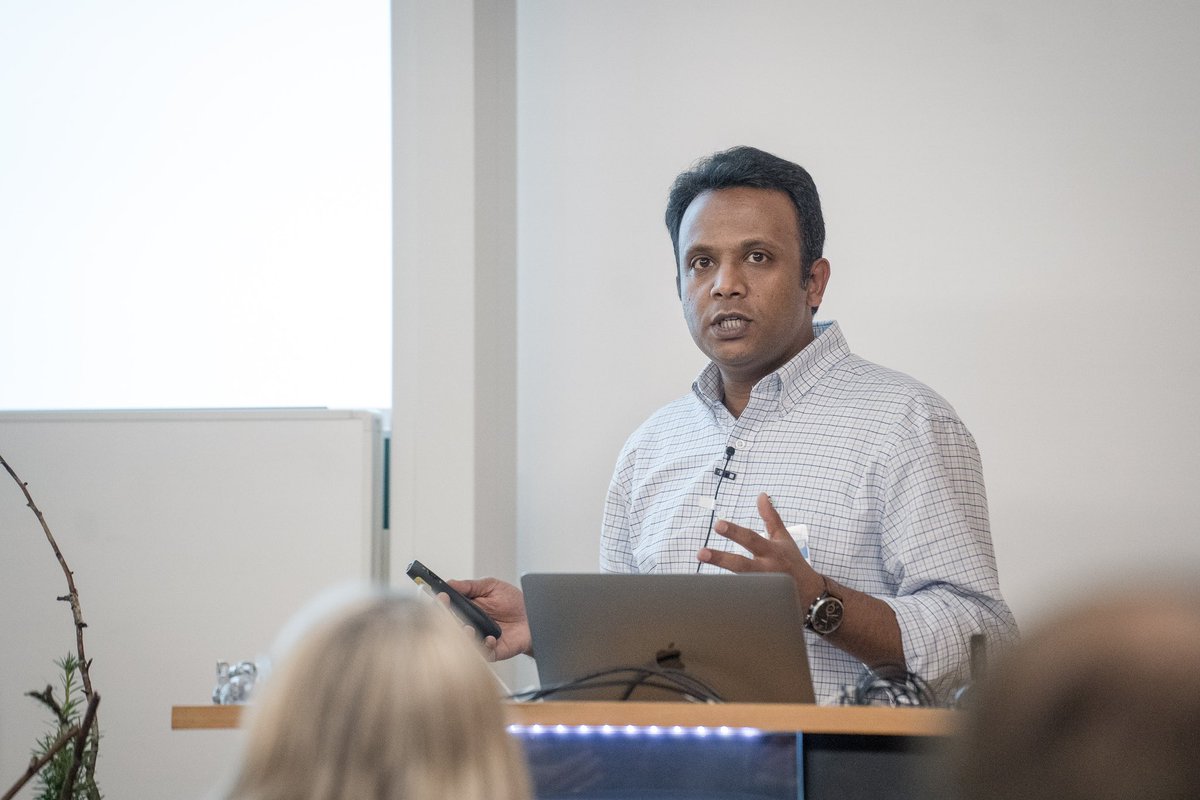 MPI of Immunobiology & Epigenetics (@mpi_ie) on Twitter photo <a href="/AsifaAkhtar1/">Asifa Akhtar</a> <a href="/IbrahimCisse_/">Ibby</a> <a href="/ShiekhattarLab/">Shiekhattar Lab</a> <a href="/fiddle/">Stirling Churchman</a> <a href="/AleciaYHLO/">Yi-Hsuan Lo | Alecia</a> <a href="/ShilatifardLab/">Shilatifard Lab</a> <a href="/RongFan8/">Rong Fan</a> <a href="/MariekeOudelaar/">Marieke Oudelaar</a> <a href="/mpi_nat/">MPI for Multidisciplinary Sciences</a> <a href="/ReinbergDanny/">Danny Reinberg</a> <a href="/SchubelerLab/">Schรผbeler Lab</a> <a href="/FMIscience/">FMI science</a> <a href="/HaggSara/">Sara Hรคgg</a> <a href="/wendy_bickmore/">Wendy Bickmore</a> Here are few more impressions from Thursday showing Shelley Berger (<a href="/berger_lab/">Berger Lab</a>), Gerda Egger from Vienna and <a href="/AbidKhanEpigen/">Abid Khan</a> from Chapel Hill 9/X <a href="/AsifaAkhtar1/">Asifa Akhtar</a> <a href="/IbrahimCisse_/">Ibby</a> <a href="/ShiekhattarLab/">Shiekhattar Lab</a> <a href="/fiddle/">Stirling Churchman</a> <a href="/AleciaYHLO/">Yi-Hsuan Lo | Alecia</a> <a href="/ShilatifardLab/">Shilatifard Lab</a> <a href="/RongFan8/">Rong Fan</a> <a href="/MariekeOudelaar/">Marieke Oudelaar</a> <a href="/mpi_nat/">MPI for Multidisciplinary Sciences</a> <a href="/ReinbergDanny/">Danny Reinberg</a> <a href="/SchubelerLab/">Schรผbeler Lab</a> <a href="/FMIscience/">FMI science</a> <a href="/HaggSara/">Sara Hรคgg</a> <a href="/wendy_bickmore/">Wendy Bickmore</a> Here are few more impressions from Thursday showing Shelley Berger (<a href="/berger_lab/">Berger Lab</a>), Gerda Egger from Vienna and <a href="/AbidKhanEpigen/">Abid Khan</a> from Chapel Hill 9/X