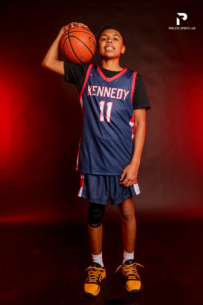KennedyHoops_'s tweet photo. 2028 G Se’nre Tuitt will be a name to keep and eye on for the future!
Stay focused keep working @Senre_Tuitt
#GoKCGaels #TrustTheProcess https://t.co/QrAXLb7Lva