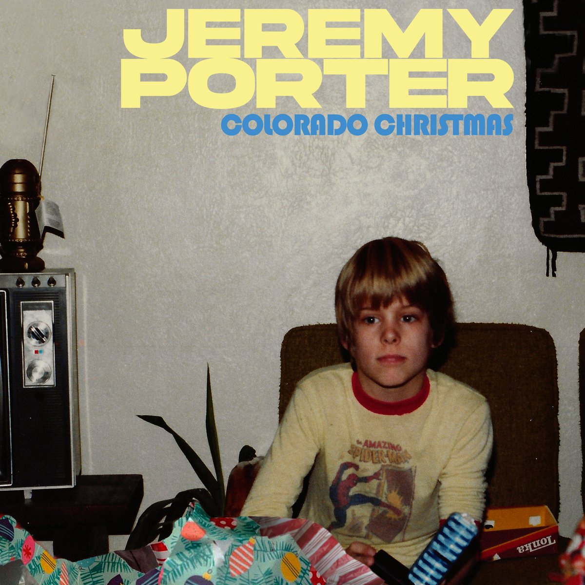jeremyporterMI's tweet photo. NEW SINGLE "Colorado Christmas" is out today! And it's Bandcamp Friday. And also more JP and JP+Tucos stuff! Do it! xx Link in bio. 

PS head on over to that other place where they sky is blue and the air is clean. xx https://t.co/zKK7NpVpD0