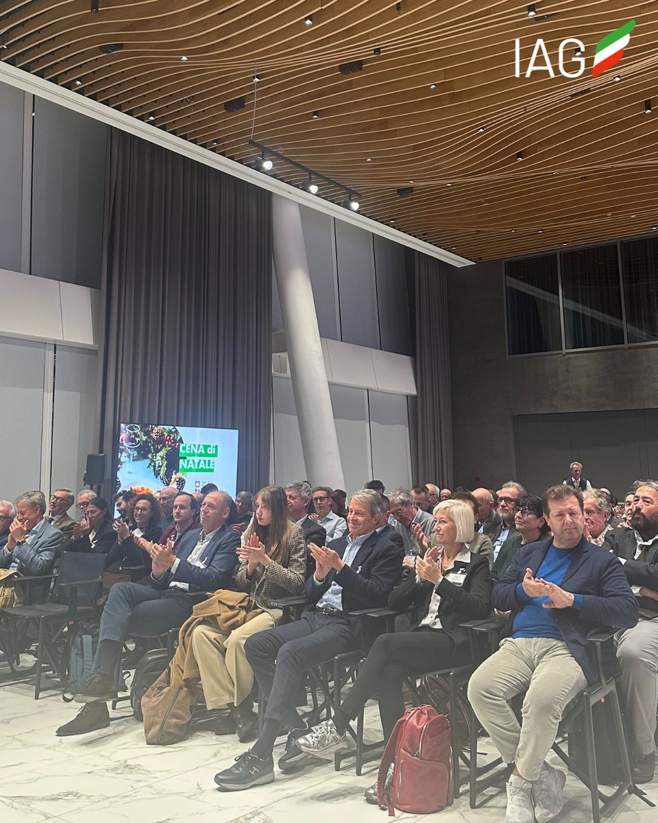 italianangels's tweet photo. 🚀 IAG V Investor Day
A special thank you to @PwC_Italia #TorrePwC
What a fantastic afternoon to wrap up this year!
A heartfelt thank you to @vincenzo for joining us and sharing his invaluable insights into artificial intelligence during an engaging interview with @LivePaola https://t.co/4unAqn8qW3