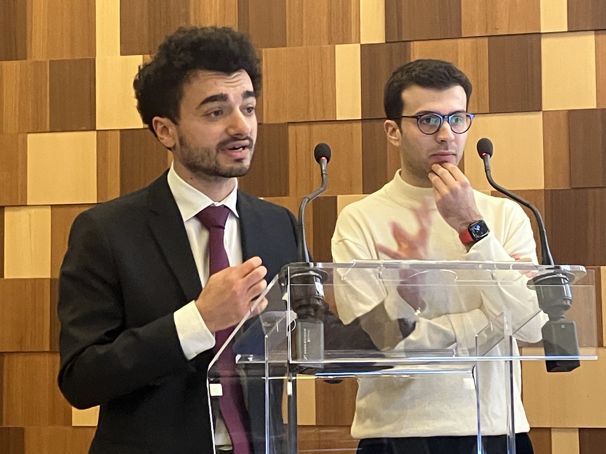 2ème prix :
Approvisionnement en métaux critiques et fragmentation de l’économie : le cas des batteries
par <a href="/ValentinSayagh/">Valentin Sayagh</a> (<a href="/sciencespo/">Sciences Po</a> <a href="/UCBerkeley/">UC Berkeley</a>) &amp; Wessim Jouini (<a href="/HECParis/">HEC Paris Business School</a>) 
banque-france.fr/fr/publication… 👏