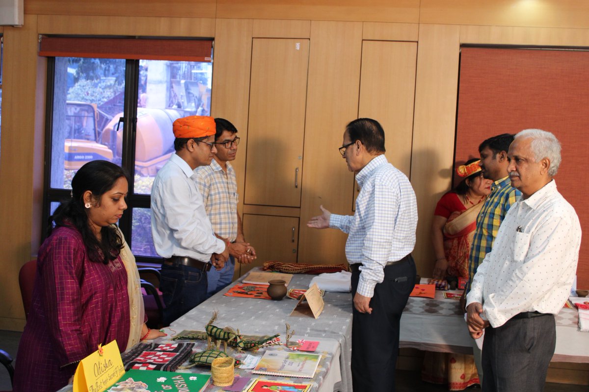 CCRTNewDelhi's tweet photo. Celebrating learning &amp; growth! The 493rd Orientation Course in line with NEP 2020, valedictory ceremony marks the culmination of a journey of self-discovery &amp; development, organised by CCRT Regional Centre Hyderabad for DIET Lecturers from Nov'25- Dec'06, 2024 
#OrientationCourse https://t.co/7F7aseAdS3