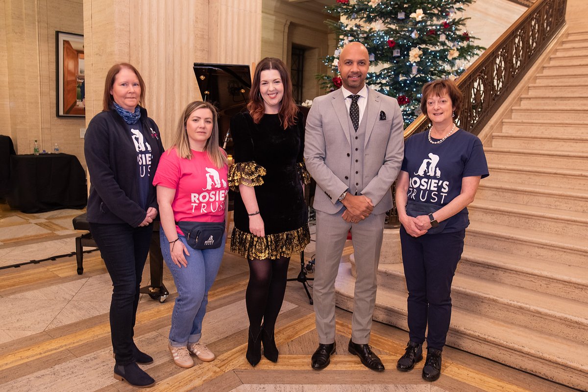 RosiesTrust's tweet photo. The Lindsay Chorale raises the roof for us 🙌

Welcoming over 200 guests to Parliament Buildings, the group performed a medley of well-known songs – with a special guest appearance by @thepriests 🎵

More on the evening of celebration ⬇️
https://t.co/Bh27TmtPLv https://t.co/w6pS9a8NLU