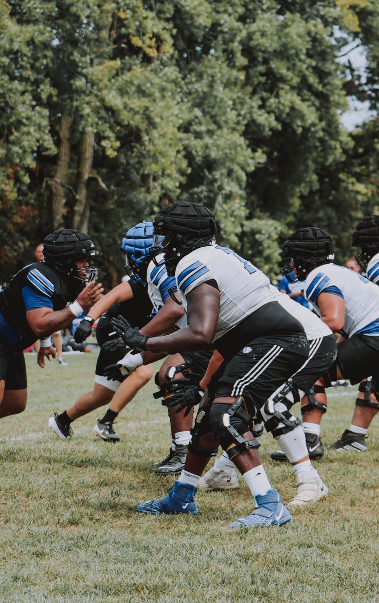RasheedAnderso3's tweet photo. Thankful for my time here at Eastern Illinois University, but I will be entering my name in the transfer portal on December 9th!
~6’5, 340lbs
~2 years of eligibility https://t.co/iysHimNTIq