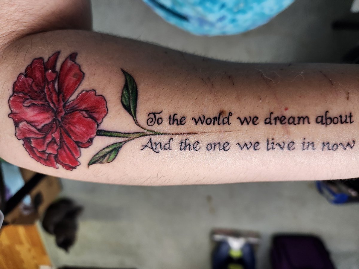 themuseamused's tweet photo. @FamilyExpert15 I have a whole Playlist of songs that make me feel things. It includes Little Wonders by Rob Thomas and F**ckin' Perfect by P!nk.

I'm also OBSESSED with Broadway. Hadestown is a masterpiece. https://t.co/Agj02Szd78
