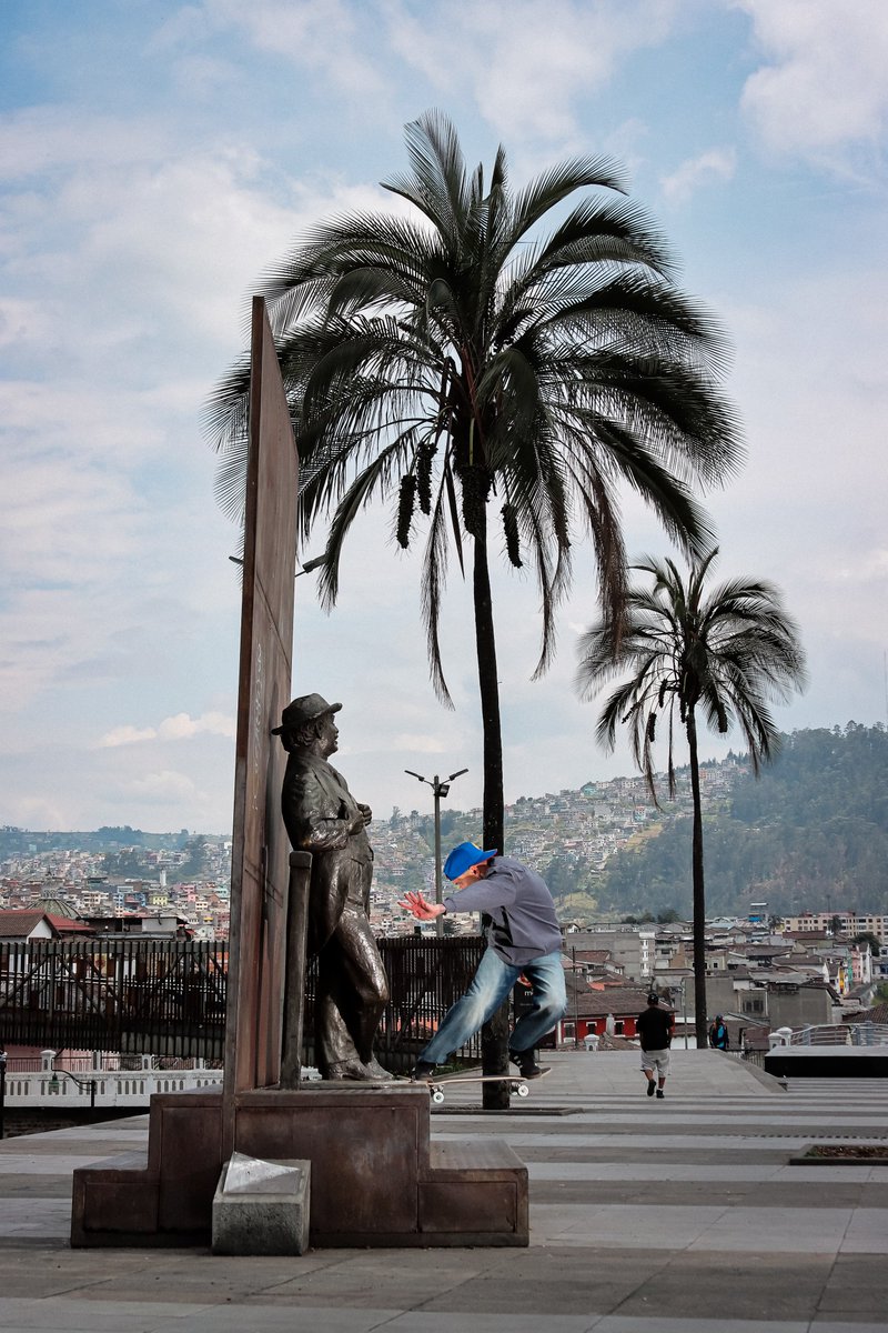 ¡Qué viva Quito! ❤️💙❤️
Foto: wuantan frito
#skateboarding #quito #ecuador