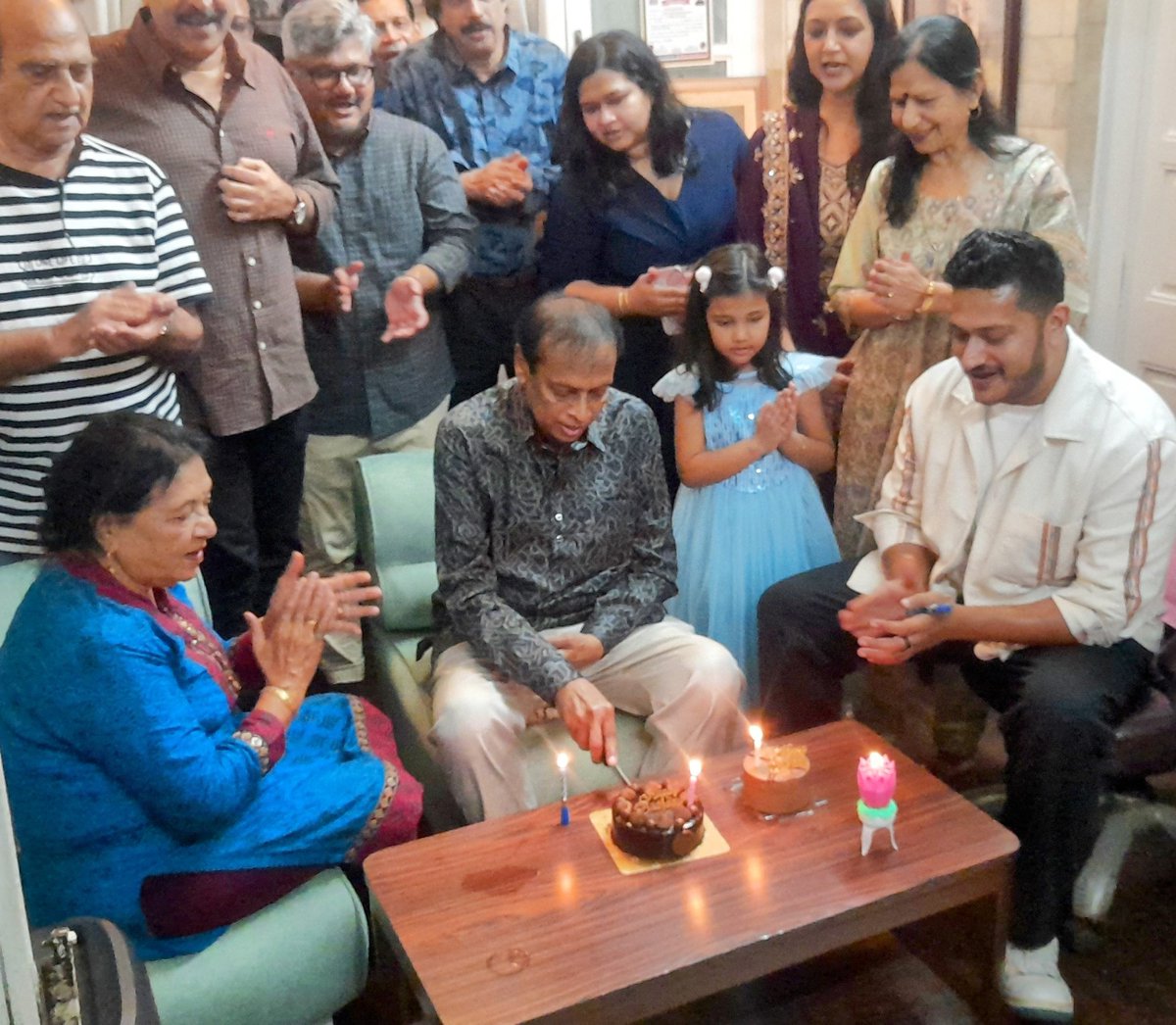 dsa786's tweet image. Ashok Shekhar Celebrates 70th Birthday in Style with Celebrities &amp;amp; Friend and Completion of more then 52 years in the Industry