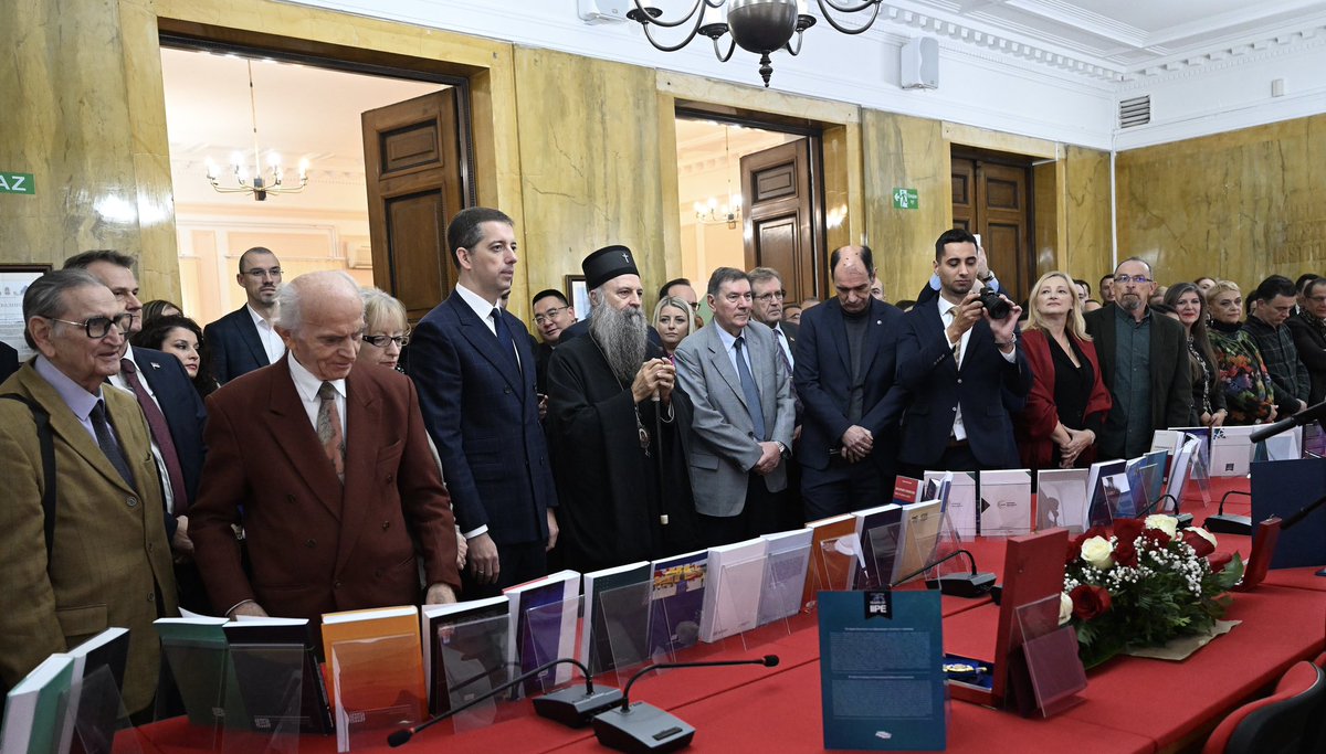 markodjuric's tweet photo. At a special ceremony marking the 77th anniversary of the Institute of International Politics and Economics, I had the honor of being presented with the highest distinction – the #IIPE Grand Award Plaquette – by the Director of the Institute, Professor Branislav Đorđević, PhD.

Along with my heartfelt congratulations to the Institute for its accomplishments thus far, I wish you all ongoing success in the next 77 years and beyond, as you continue to build an institution that remains a cornerstone of #Serbia’s scientific, academic, and state systems.