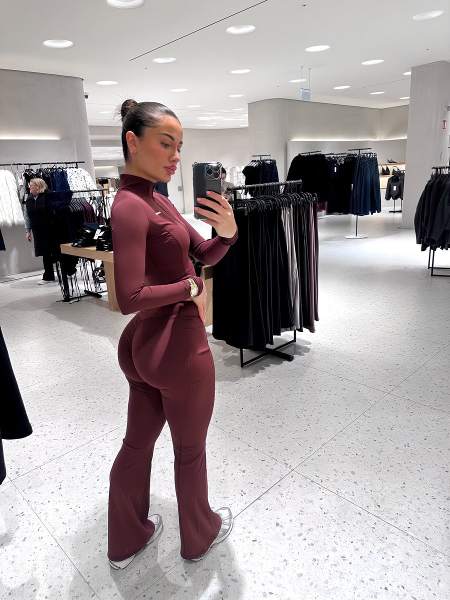 mcinofamily's tweet photo. Laima Set in Burgundy drops this Sunday! 😅🍒 

Only at https://t.co/x9lO1RyVyn https://t.co/3z6eR4JvTT