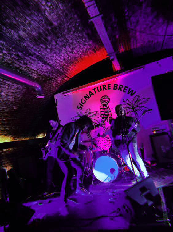 masslines tweet media