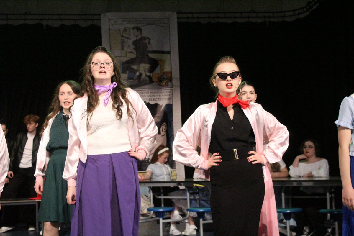 Miss Payet Art tweet media