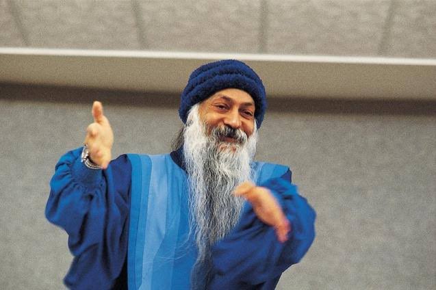 KrisBhattarai's tweet photo. First become contented, then your very life will become a source of joy for others. That's the only true service - not the service that Christian missionaries go on doing. That is mischief and nothing else. It is exploiting people...⬇️

#Osho 
#RealConversion https://t.co/Nc3u5XeAus