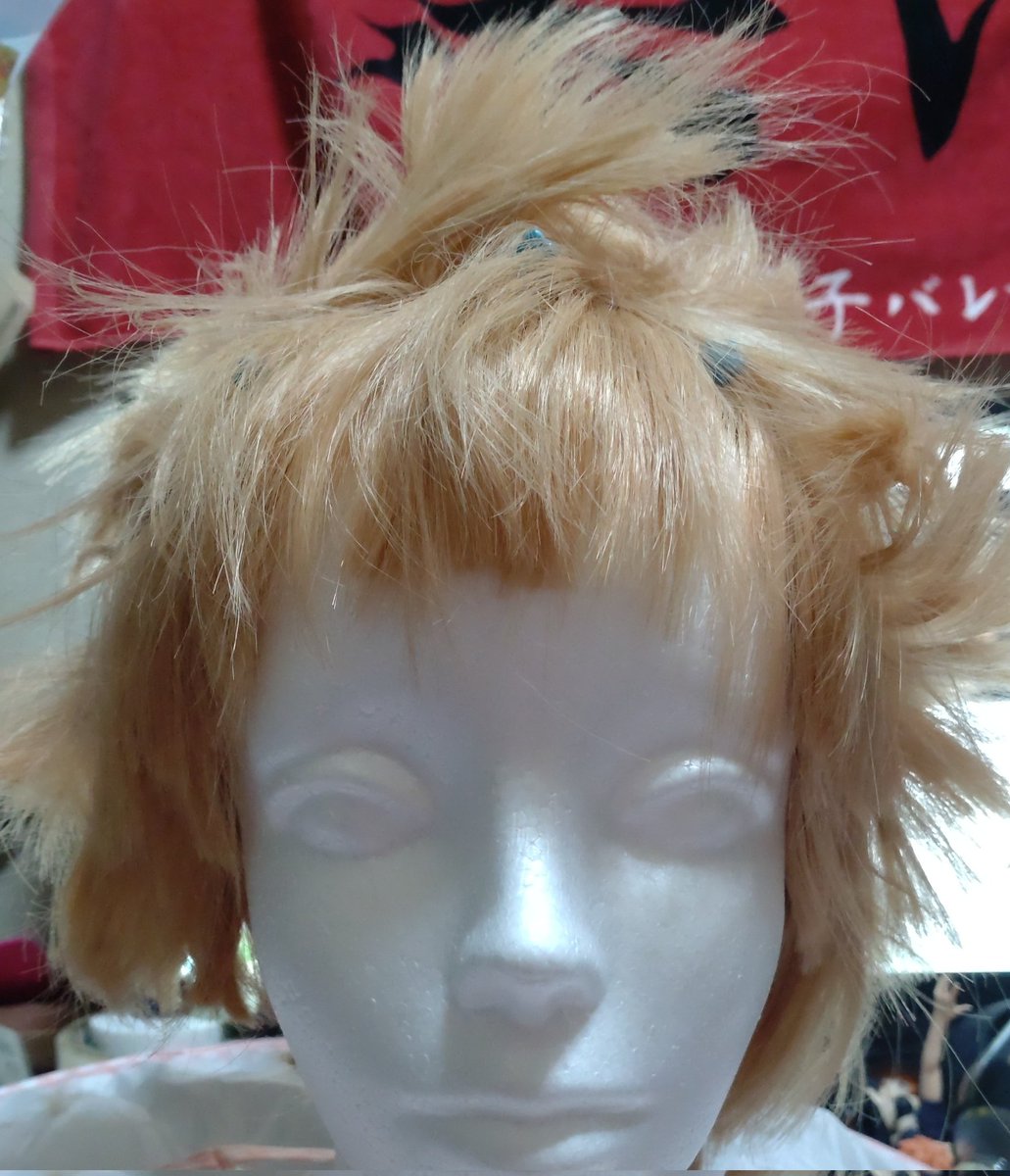 kokeshium_CK's tweet photo. 失敗すぎて泣けてきた…ひん…指も切ったし膝はまだ痛いし…うっ…とりあえず濡らして…みよう…うっ…

ねぇ私昨日から何を見てたの？？？ねぇ？？？ねぇ？？？？？？？？？ https://t.co/GkQDvztV2b