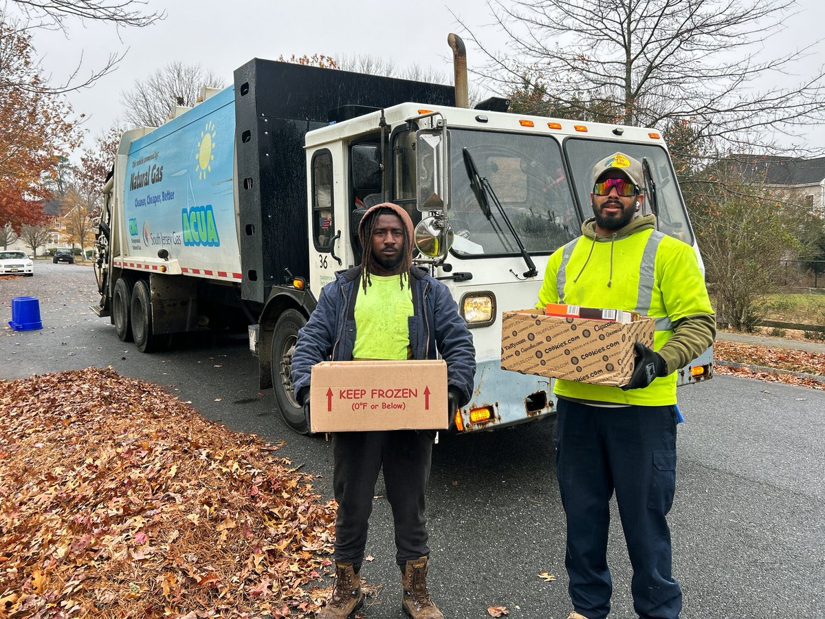 ACUA - Atlantic County Utilities Authority (@acua_green) on Twitter photo Our Collections Team is out gathering donations for ACUA’s Holiday Food Drive! 🥫 Place a bag of non-perishables at the curb on your recycling day through Dec. 13, and we’ll deliver it to the <a href="/CFBNJ/">Community FoodBank of New Jersey</a> in Egg Harbor Township.
More info: acua.com/fooddrive. Our Collections Team is out gathering donations for ACUA’s Holiday Food Drive! 🥫 Place a bag of non-perishables at the curb on your recycling day through Dec. 13, and we’ll deliver it to the <a href="/CFBNJ/">Community FoodBank of New Jersey</a> in Egg Harbor Township.
More info: acua.com/fooddrive.