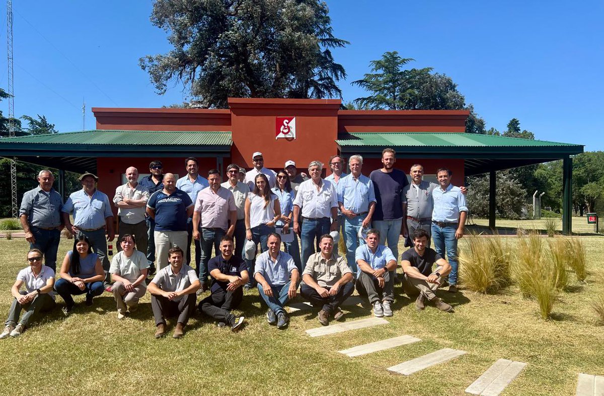 Recorrida por Ea. Las Lomas con el equipo de Bellamar Estancias.